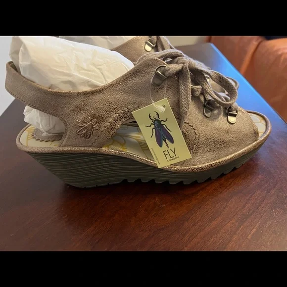 Fly London Slingback Sandal - Picture 2 of 3